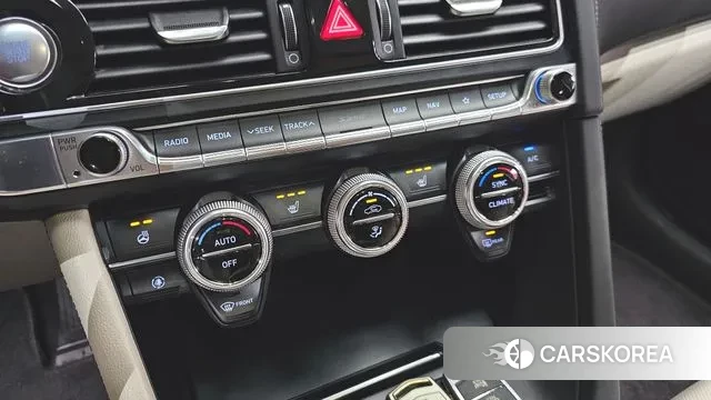 Genesis G70 id 3203390 из Кореи 8