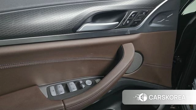BMW X4 (G02) id 3864854 из Кореи 8