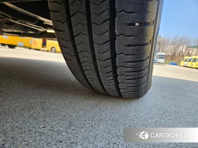 Hyundai The New Grand Starex id 3552442 из Кореи 8