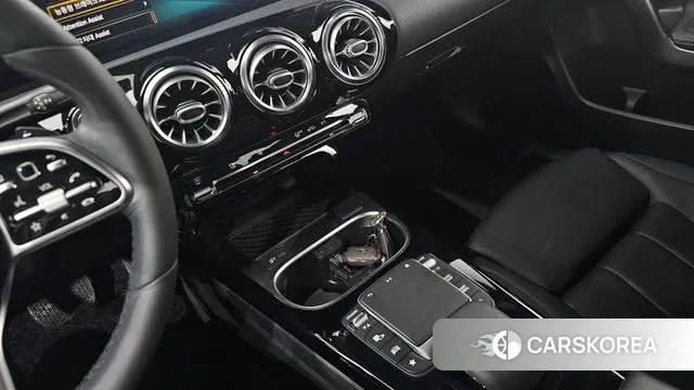 Mercedes-Benz A-Class W177 id 3601371 из Кореи 8