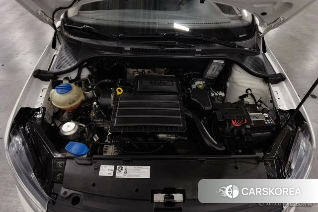 Volkswagen Santana id 4276229 из Китая 8