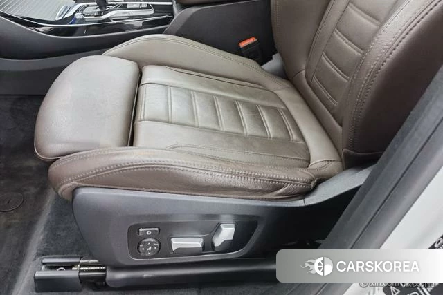 BMW X3 id 4258220 из Китая 8