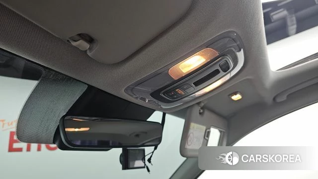 Hyundai Avante Hybrid (CN7) id 3923903 из Кореи 8