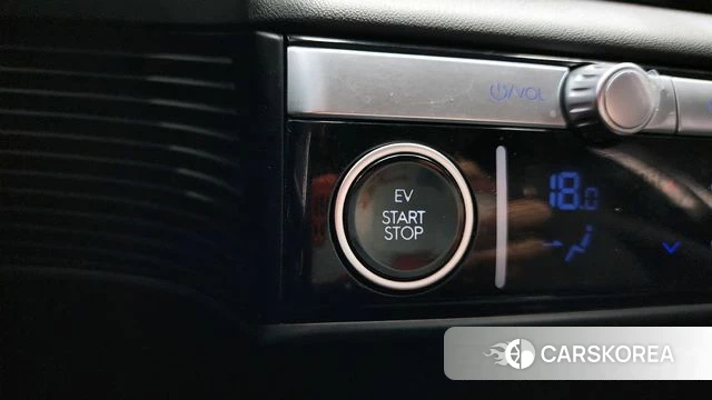 Hyundai Ionic 5 id 4395153 из Кореи 8
