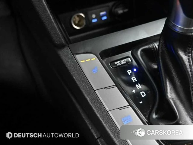 Hyundai Avante AD id 3911901 из Кореи 8