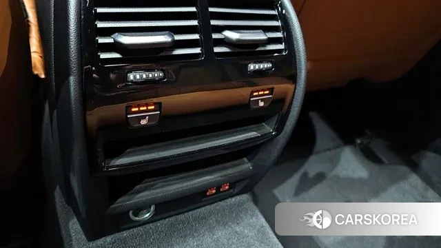 BMW 5 Series (G30) id 3468852 из Кореи 8