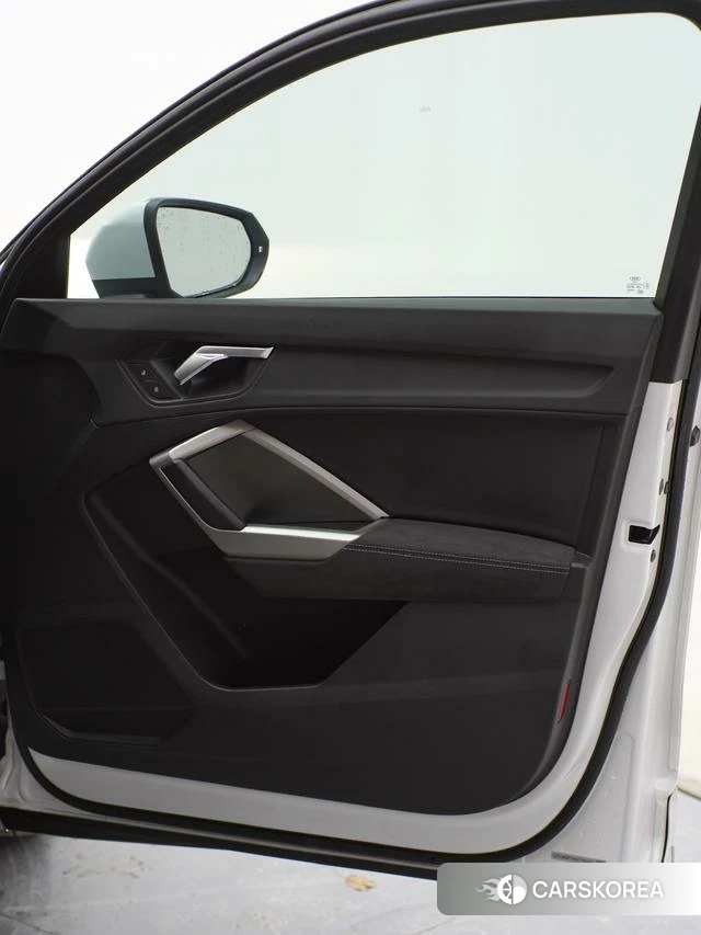 Audi Q3 id 4273798 из Китая 8