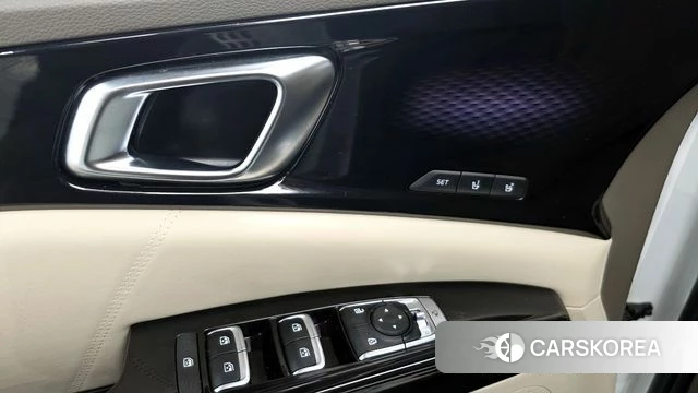 Kia Carnival 4th generation id 4337229 из Кореи 8