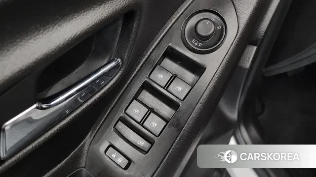 Chevrolet (GM Daewoo) The New Trax id 3345317 из Кореи 8