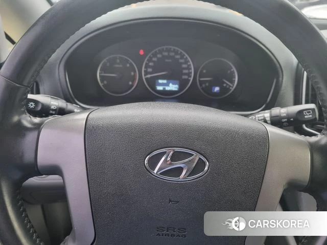 Hyundai The New Grand Starex id 4632846 из Кореи 8