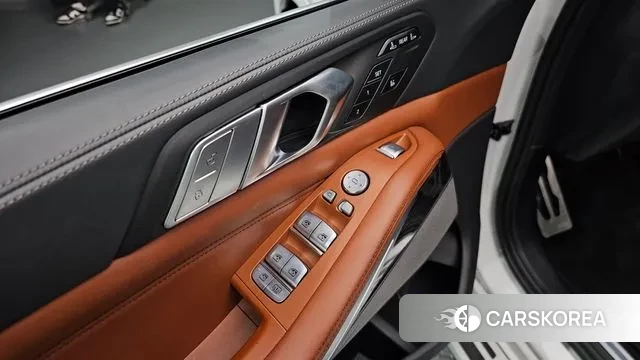 BMW X7 (G07) id 3354990 из Кореи 8