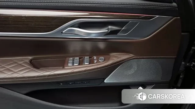 BMW 7 Series (G11) id 3581763 из Кореи 8