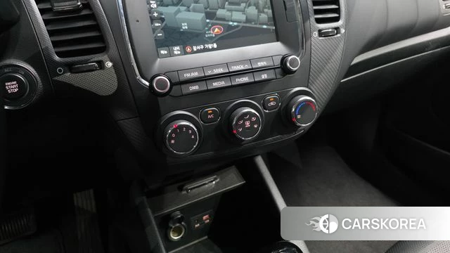 Kia The New K3 id 4643077 из Кореи 8