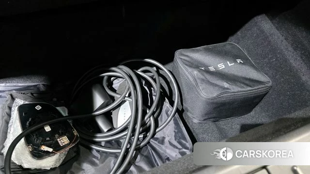 Tesla Model X id 3893208 из Кореи 8