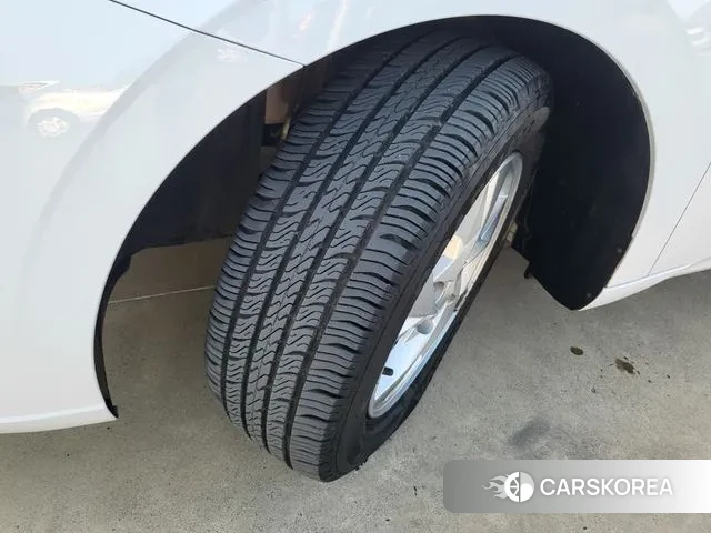 Hyundai Avante (CN7) id 3389951 из Кореи 8