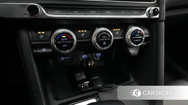 Genesis The New G70 id 3621324 из Кореи 8