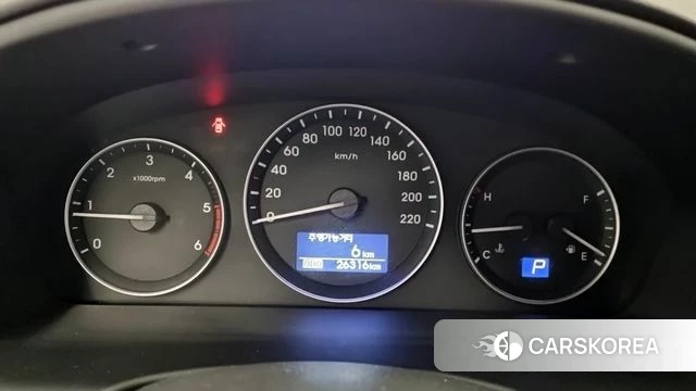 Hyundai The New Grand Starex id 3844653 из Кореи 8