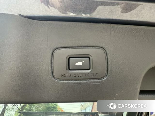 Honda Crown Road id 4279366 из Китая 8