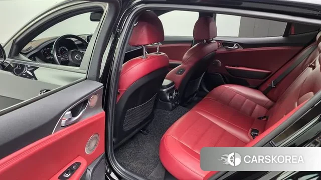 Kia Stinger id 3072116 из Кореи 8