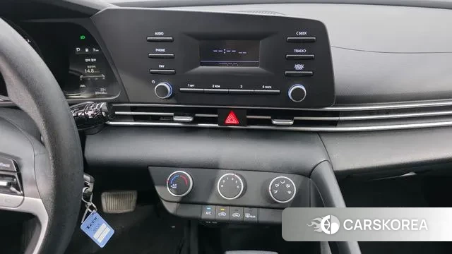 Hyundai Avante (CN7) id 3160867 из Кореи 8