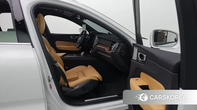 Volvo XC60 second Generation id 3576385 из Кореи 8