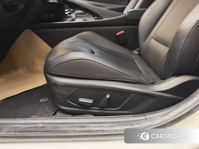 Hyundai Elantra id 4321395 из Китая 8