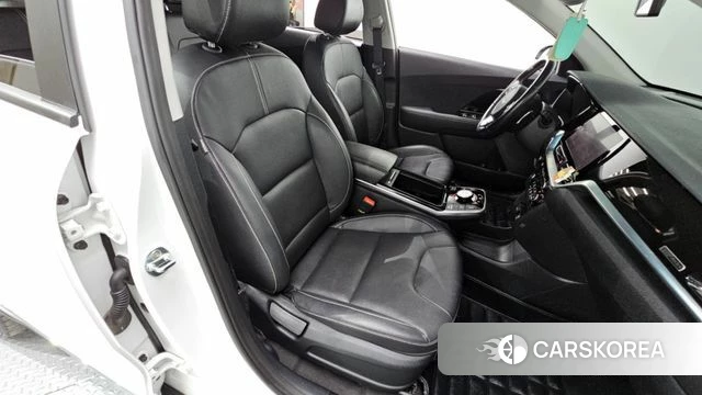Kia Niro EV id 4415842 из Кореи 8