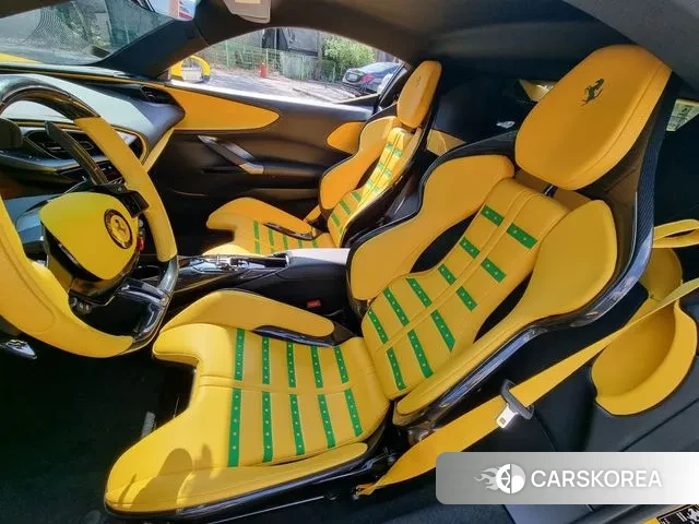 Ferrari SF90 Stradale id 3370923 из Кореи 8