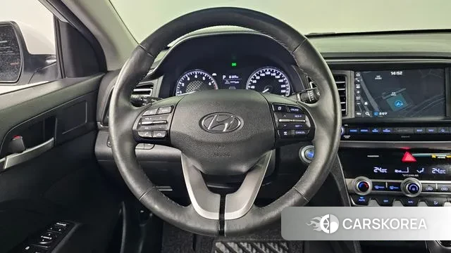 Hyundai The New Avante AD id 3291909 из Кореи 8