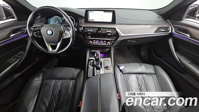 BMW 5 Series (G30) id 2582897 из Кореи 8