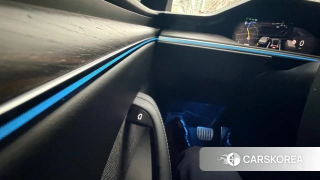 Tesla Model X id 3920913 из Кореи 8