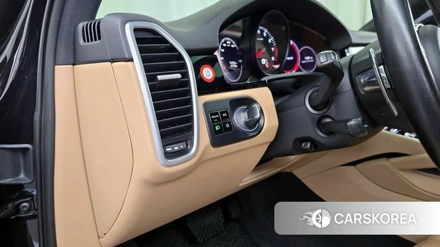 Porsche Cayenne (PO536) id 4310768 из Кореи 8