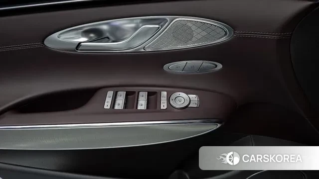 Genesis GV70 id 3426676 из Кореи 8