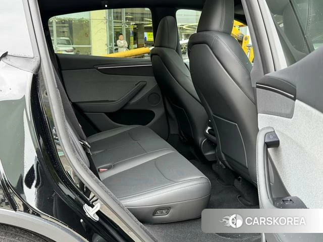 Tesla Model Y id 4199057 из Китая 8