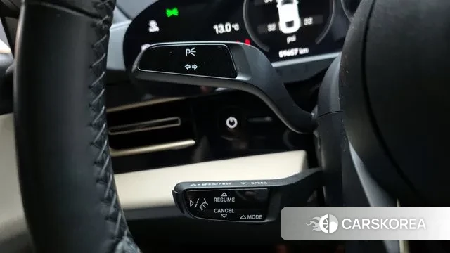 Porsche Taycan id 3312121 из Кореи 8