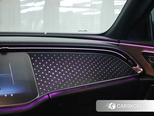 Mercedes-Benz E-class id 4366003 из Китая 8