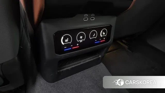 BMW 5 Series (G60) id 3410155 из Кореи 8