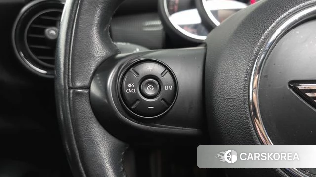 Mini Cooper D id 4325440 из Кореи 8