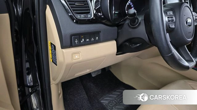 Kia The New Carnival id 4310758 из Кореи 8