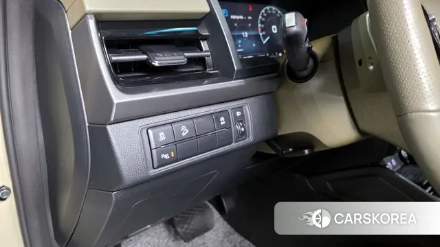 Ssangyong The New Rexton Sports Cannes id 3365596 из Кореи 8