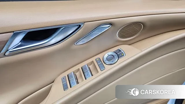 Genesis G80 (RG3) id 3447137 из Кореи 8