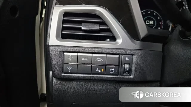 Ssangyong Beautiful Korando id 2981151 из Кореи 8