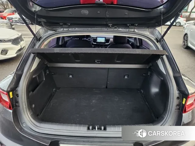 Kia Stonic id 2912735 из Кореи 8