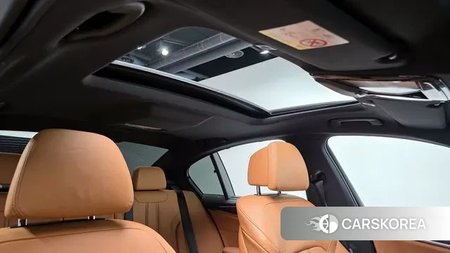 BMW 5 Series (G30) id 3348496 из Кореи 8