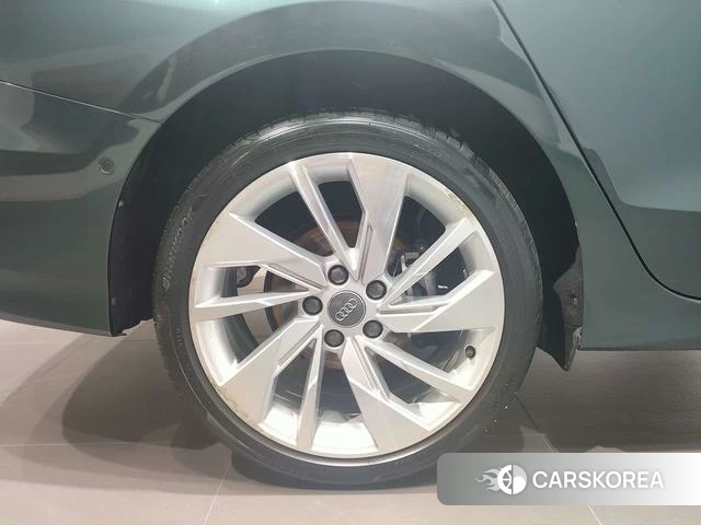 Audi A3 id 4219254 из Китая 8