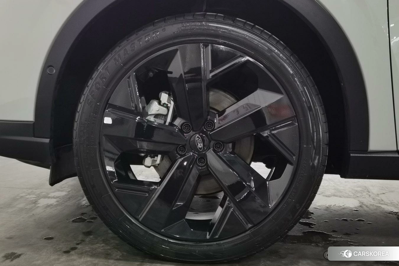 Ford Lingrui PHEV id 4485570 из Китая 8