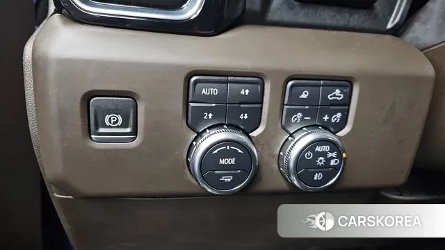 GMC Sierra id 3644486 из Кореи 8