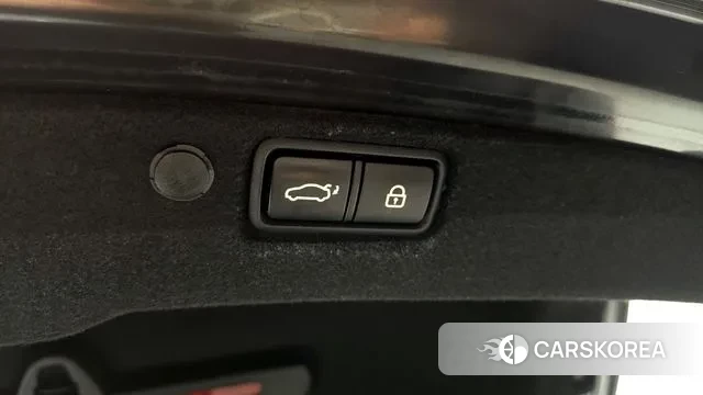 Kia K7 Premier Hybrid id 3044300 из Кореи 8