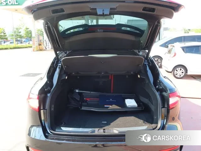 Maserati Levante id 3008463 из Кореи 8