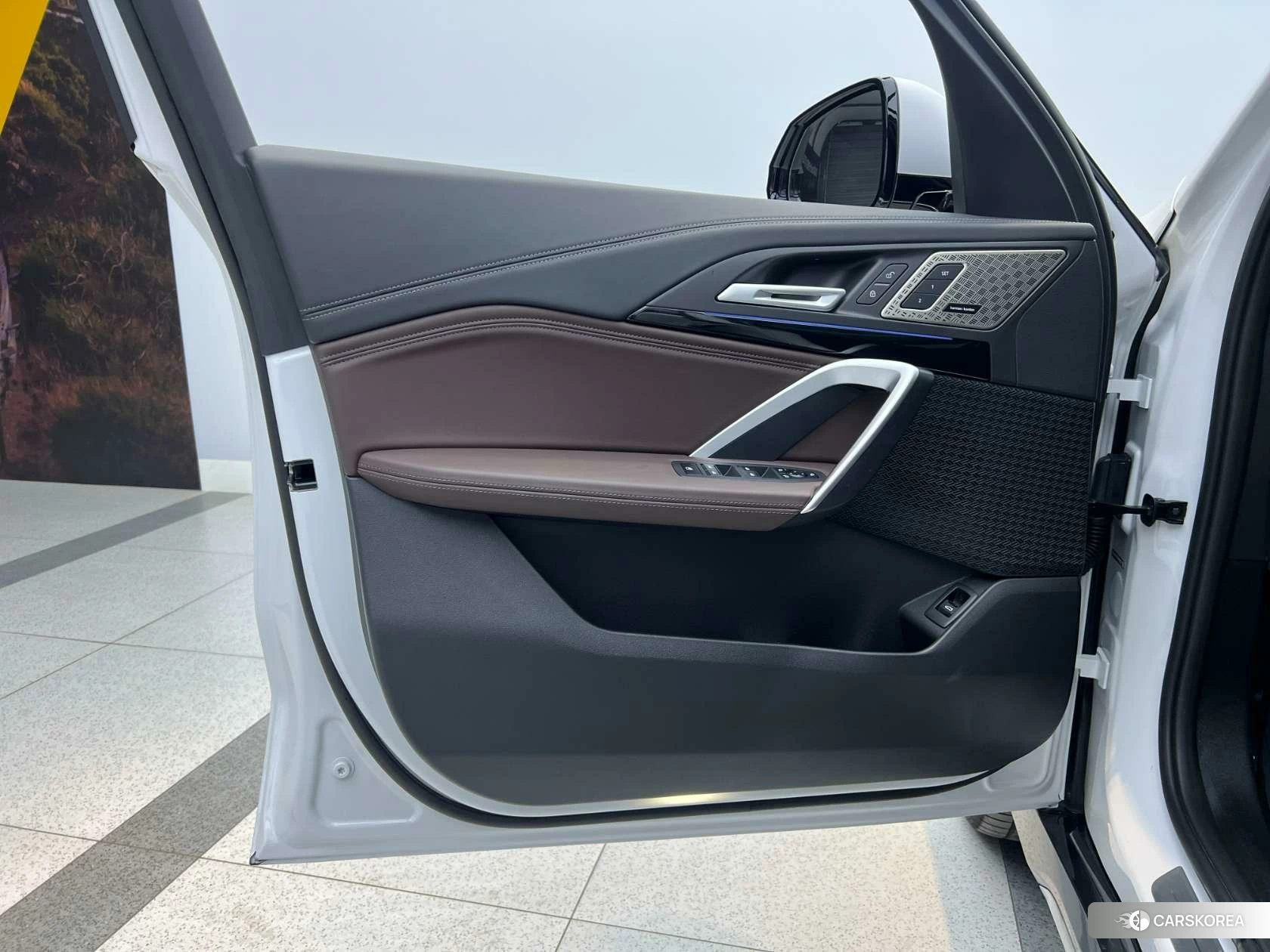 BMW X1 id 4407217 из Китая 8